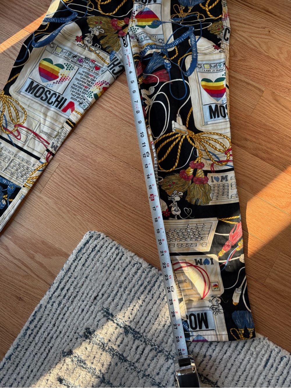 Vintage Moschino Jeans Size 28 Internet Computer Novelty Print Made in Italy - Picture 9 of 12
